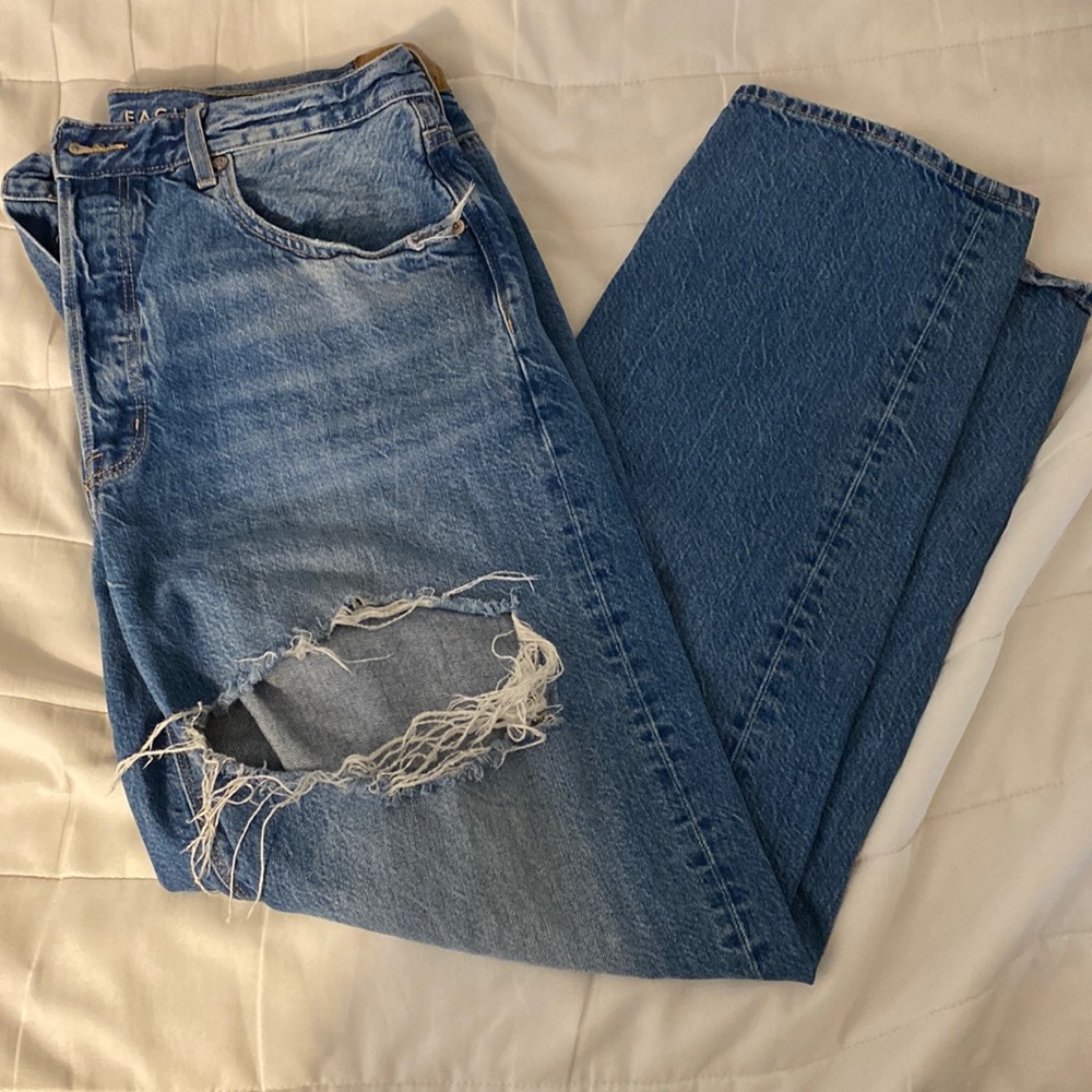 American Eagle 90s Boyfriend Jean